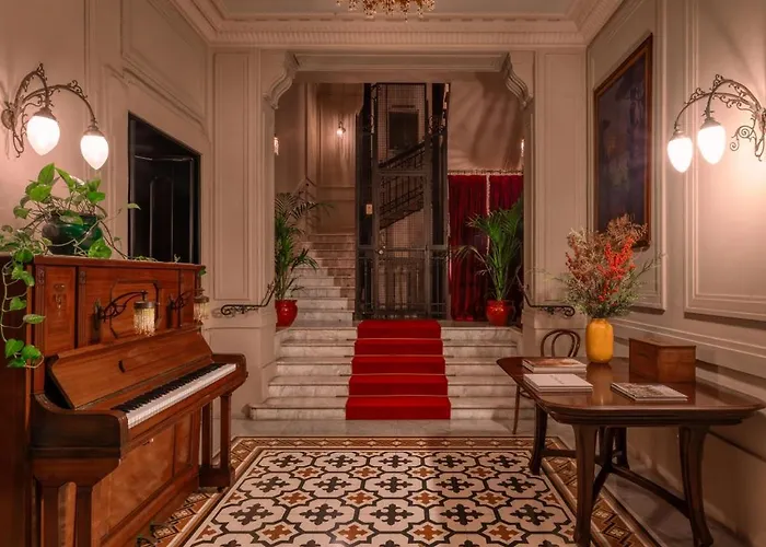 Hotel Locarno 5*